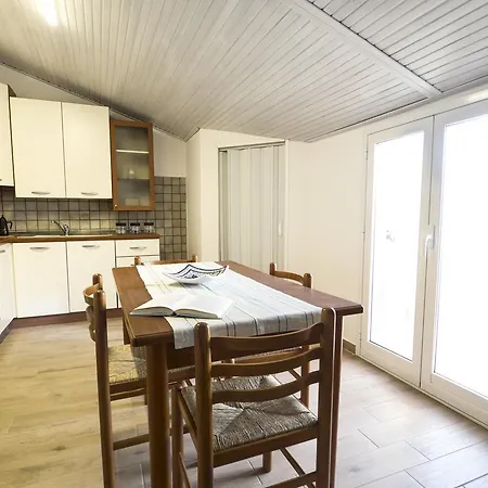 Siciliacasevacanze - Iride * Marina di Ragusa