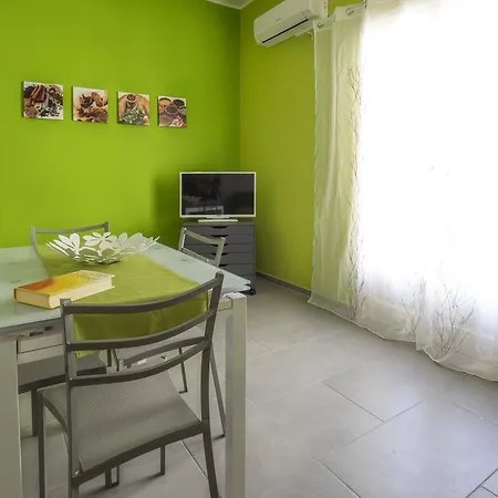 Siciliacasevacanze - Iride Apartment Marina di Ragusa